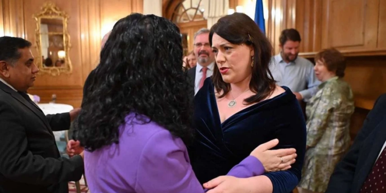 Kearns: Jetike që të mos i lejojmë akterët armiqësorë ta rindezin konfliktin në Kosovë