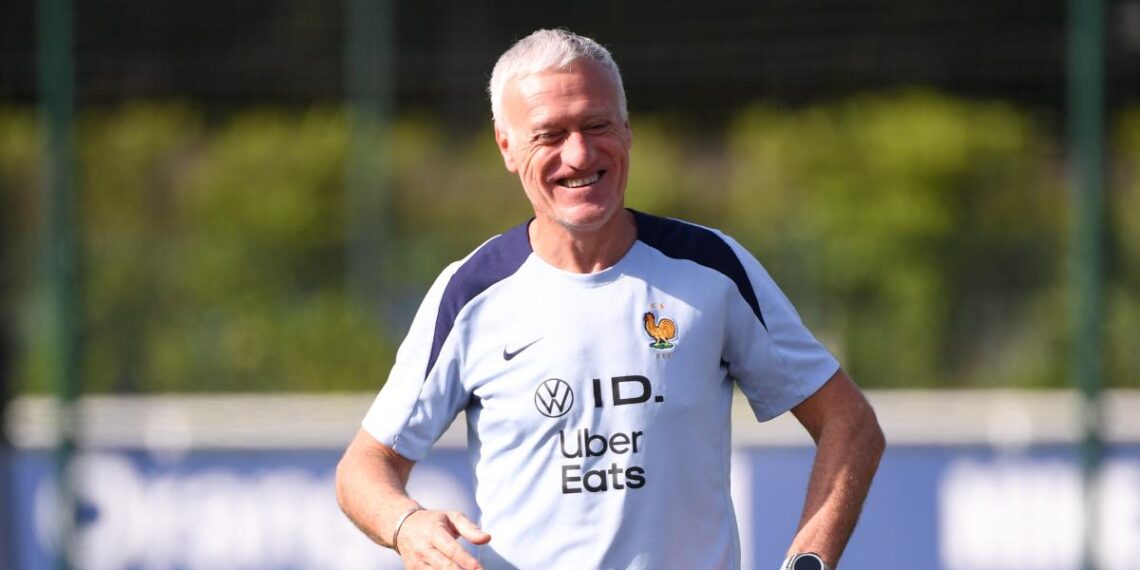 Deschamps mbetet në krye të Francës