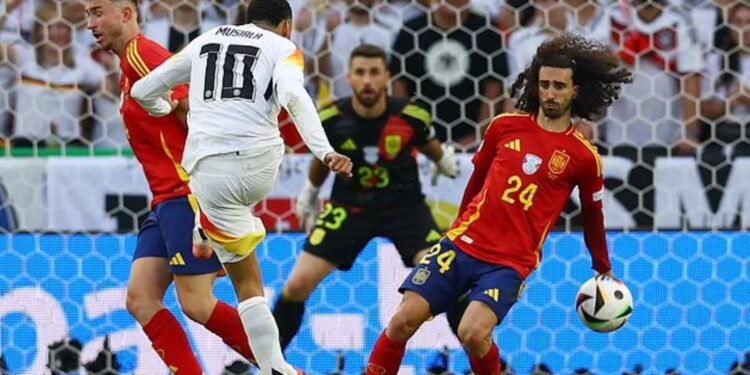 Gjermanët me peticion për duelin me Spanjën