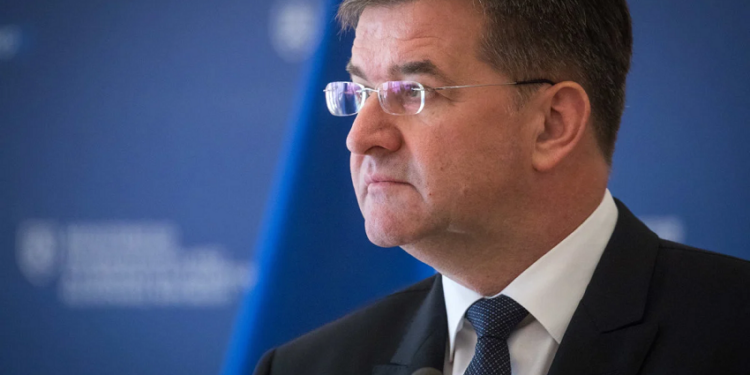 Lajçakut zyrtarisht i zgjatet mandati si emisar i BE-së në dialogun Kosovë – Serbi
