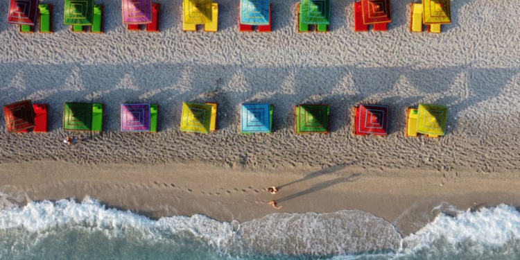 Turizmi në Shqipëri: Mangësi nga brenda apo sulme nga jashtë