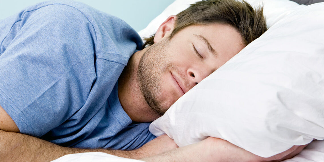 Gjashtë mënyra si të flini më mirë natën