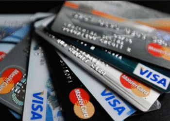 Kryenin blerje me kartela bankare të huaja, arrestohen dy persona në Mitrovicë