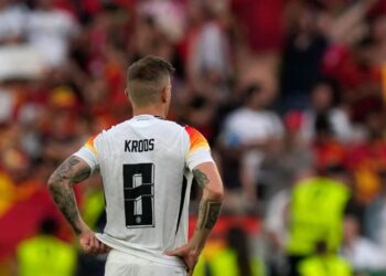 Me postim emocionues, Kroos mbyll karrierën