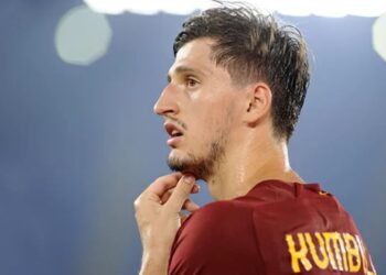 Kumbulla nuk është në planet e De Rossi, pritet të huazohet në Serie B