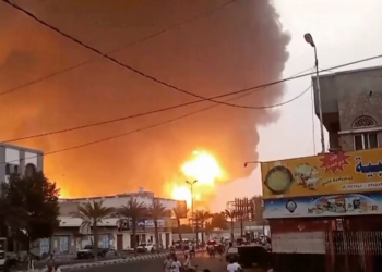 Izraeli shënjestron Huthët në Jemen pas sulmit me dronë në Tel Aviv