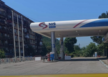 Mbyllen edhe dy pika të pompës “Nis Petrol” në veri të Mitrovicës