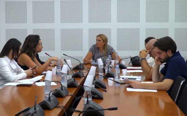 Opozita e lëshon mbledhjen, dështon Komisioni Hetimor për MPJD-në