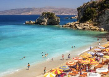 Si ndikon uji me kripë i detit në lëkurë