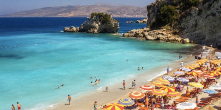 Si ndikon uji me kripë i detit në lëkurë