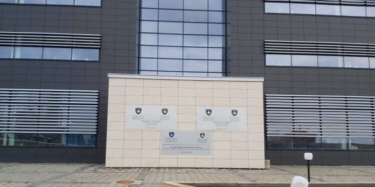 Kërcënohet prokurori në Prishtinë, arrestohet një person