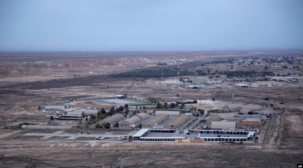 ShBA-ja kryen sulm “mbrojtës” në Irak