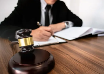 Gjashtë muaj burgim me kusht ndaj të akuzuarit për dhënien e 5 eurove ryshfet zyrtarit policor