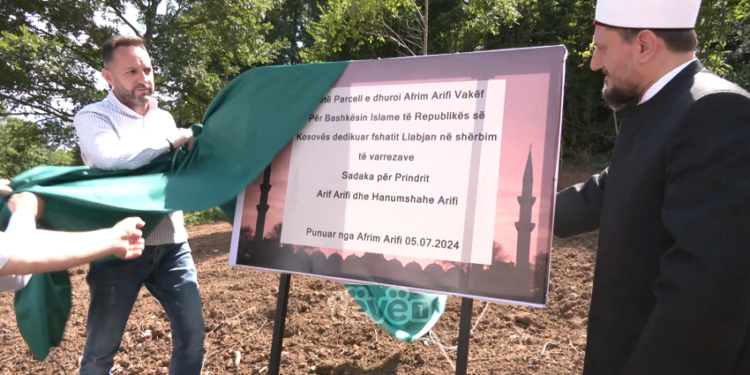 Qytetari dhuron parcelë për varreza, e bartë si pronë të Bashkësisë Islame