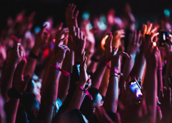 Sot fillon festivali “Sunny Hill”