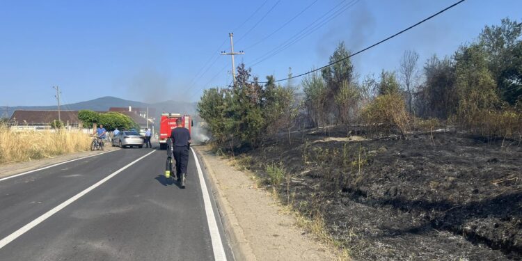Përfshihet nga zjarri një trafo elektrike në Sopijë të Suharekës