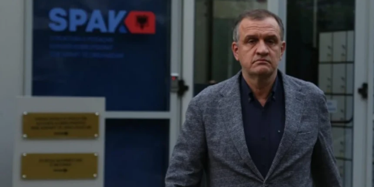 Arrestohet ish-ministri i Shëndetësisë në Shqipëri