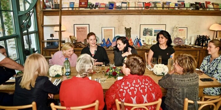 Osmani: Gratë në diplomaci formojnë një botë më gjithëpërfshirëse dhe të barabartë