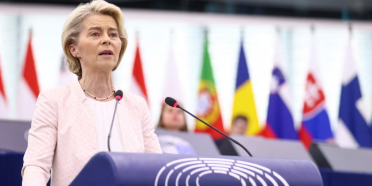 Von der Leyen rizgjidhet në krye të Komisionit Evropian