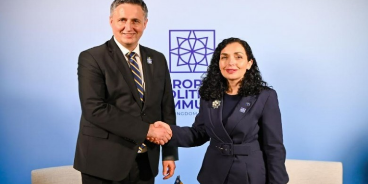 Osmani në takim me Beqiroviq: Thellimi i bashkëpunimit i shërben paqes