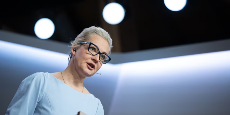 Rusia lëshon fletarrestim për Yulia Navalnaya