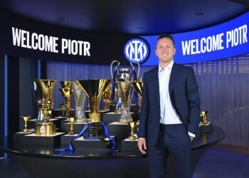 Interi prezanton Zielinskin