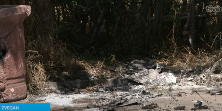 Krejt çfarë ndodhi në Zveçan ku u dogjën qëllimisht dy vetura zyrtare