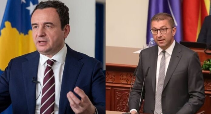 Kurti sot në Maqedoninë e Veriut, takohet me Mickoskin