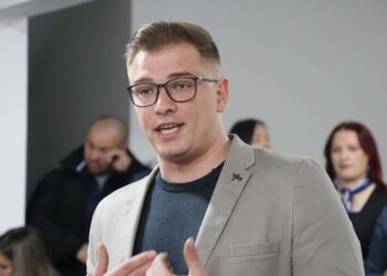 Policia e Kosovës e arreston kryetarin e Partisë Demokratike Serbe