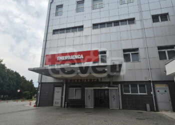 Lirohen nga spitali katër pacientët që u goditën nga rrufeja