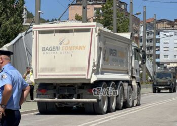 Bëhet testimi i parë i urës së Ibrit, Durmishi thotë se ajo do të hapet