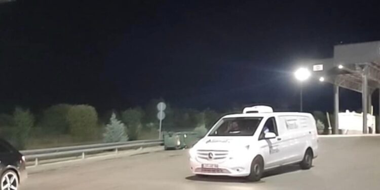 Trupi i Hajrizit kthehet në Kosovë