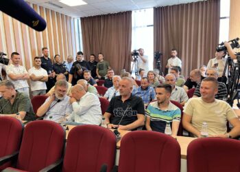 Çfarë ndodhi në takimin me qytetarët për hapjen e urës së Ibrit