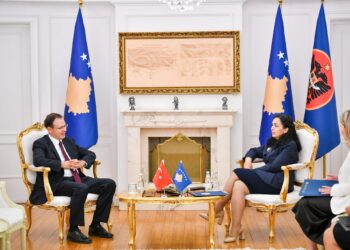 Osmani falënderon Turqinë për donacionin rreth 1 milion dollarë amerikanë për FSK-në