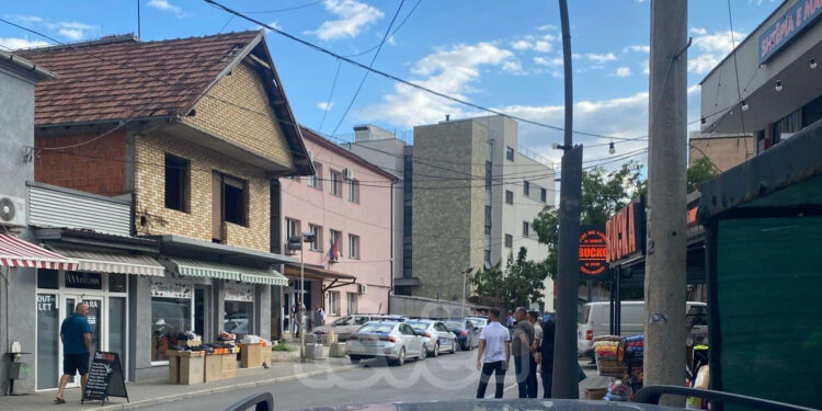 Policia e Kosovës me aksion në veri të Mitrovicës