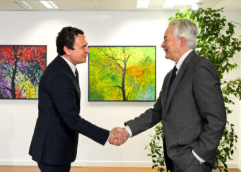 Qeveria: Vizita e William Burns, dëshmi e marrëdhënieve të forta me SHBA-në