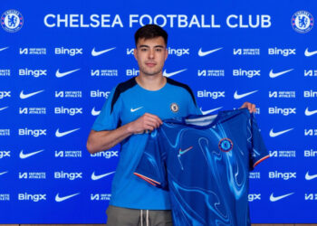 Chelsea siguron shërbimet e mbrojtësit Anselmino