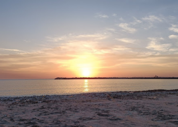 Trupi i 64-vjeçarit gjendet pa shenja jete në plazh në Durrës