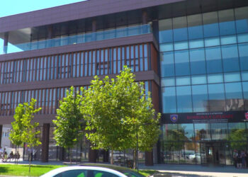 Qytetarët ankohen se Komuna e Lipjanit po ua shpronëson pronat ‘për arsye personale’