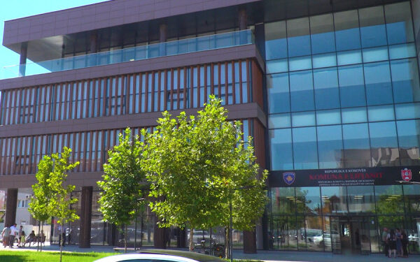 Qytetarët ankohen se Komuna e Lipjanit po ua shpronëson pronat ‘për arsye personale’