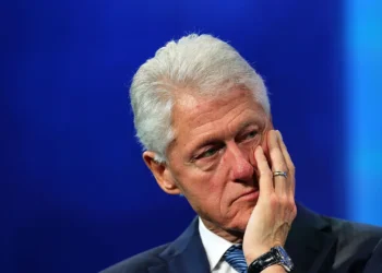Bill Clinton sot feston ditëlindjen e 78-të