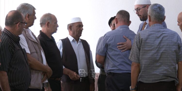 Aksidenti me fatalitet, dy familjet në Lipjan shtrijnë dorën e pajtimit