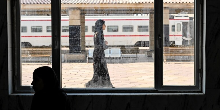 Të paktën 28 pelegrinë vdesin në një aksident në Iran