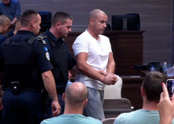 Fillon seanca kryesore në gjykimin e katër serbëve të akuzuar për terrorizëm