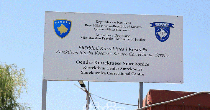 Tentuan të fusnin një telefon në Qendrën Korrektuese për Femra, SHKK parandalon rastin