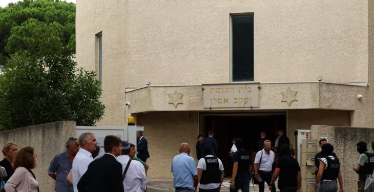 Policia franceze arreston të dyshuarin për shpërthimin afër sinagogës
