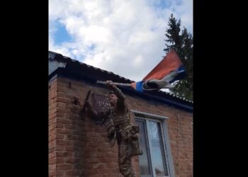 Presidenti i Ukrainës konfirmon indirekt inkursionin ushtarak në tokën ruse