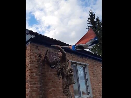 Presidenti i Ukrainës konfirmon indirekt inkursionin ushtarak në tokën ruse