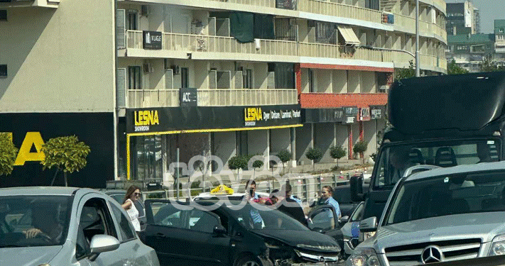 Aksident në Veternik – Policia del në vendin e ngjarjes