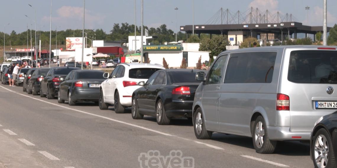 ​Bien pritjet e automjeteve në pikat e kalimeve kufitare në Kosovë